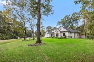 15113 Paradise Court, Willis, TX 77318