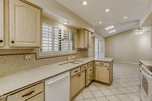 19910 N 146TH Way, Sun City West, AZ 85375