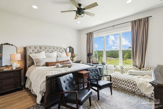 7664 Buffalo Ridge Rd, Pace, FL 32571