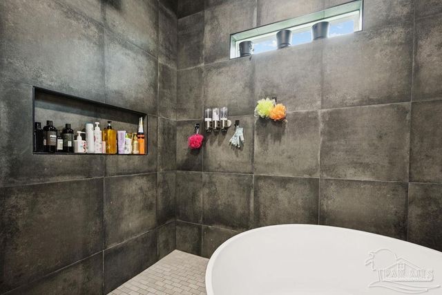 7664 Buffalo Ridge Rd, Pace, FL 32571