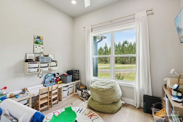 7664 Buffalo Ridge Rd, Pace, FL 32571