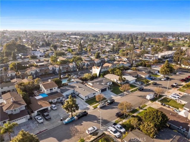 2229 Anaheim, Costa Mesa, CA 92627