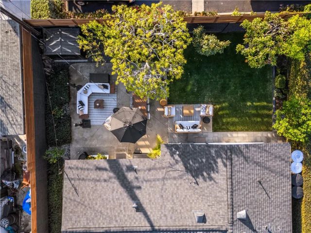 2229 Anaheim, Costa Mesa, CA 92627