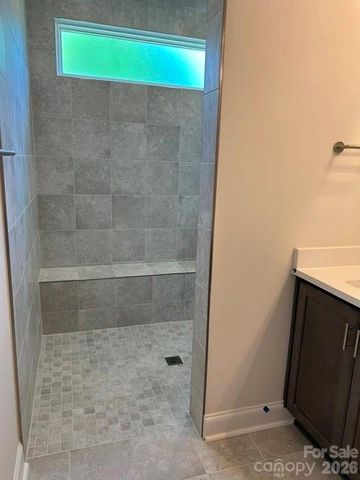 3048 Five Creek Road, Charlotte, NC 28213