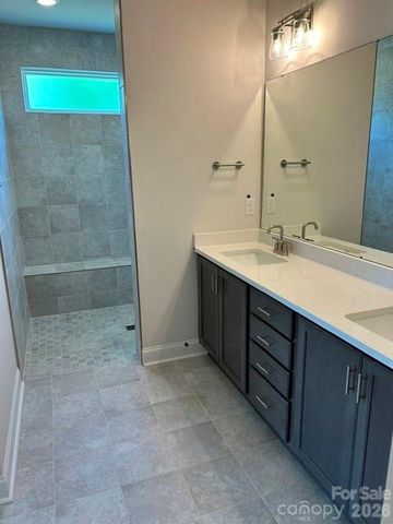 3048 Five Creek Road, Charlotte, NC 28213