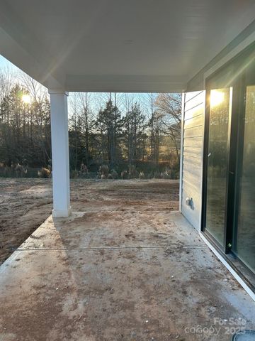 3048 Five Creek Road 37, Charlotte, NC 28213