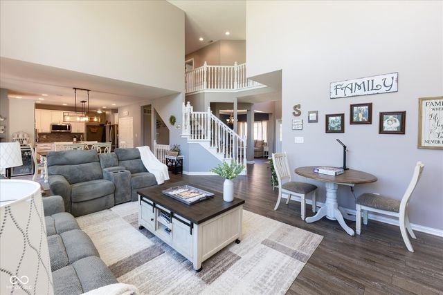 1025 Bear Cub Drive, Cicero, IN 46034