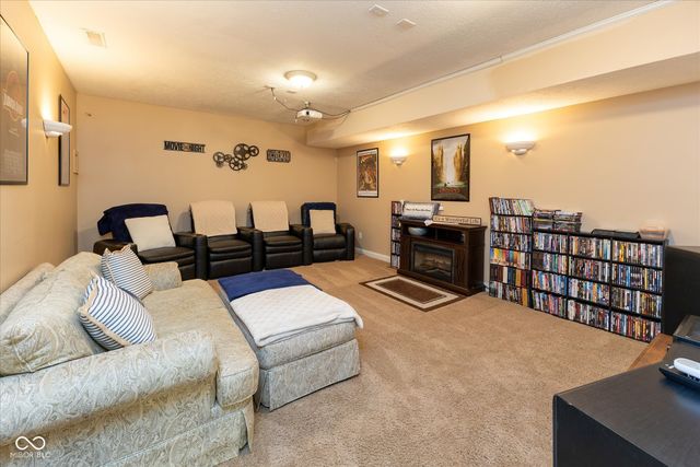 1025 Bear Cub Drive, Cicero, IN 46034