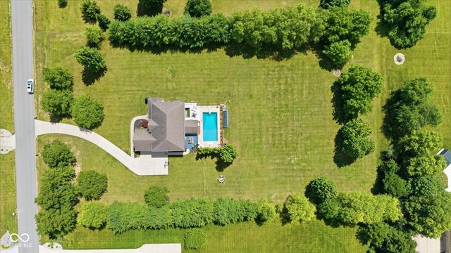 1025 Bear Cub Drive, Cicero, IN 46034