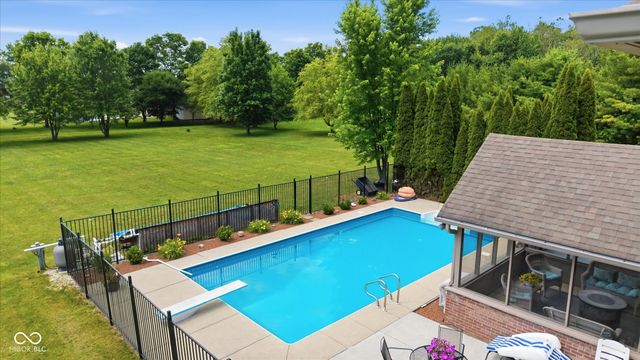 1025 Bear Cub Drive, Cicero, IN 46034