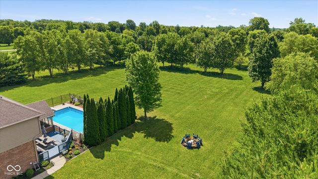 1025 Bear Cub Drive, Cicero, IN 46034