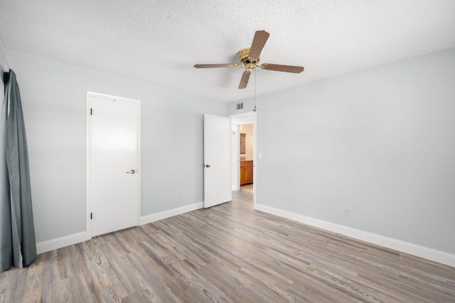 153 NE Tunison Avenue, Port St Lucie, FL 34983