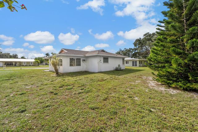153 NE Tunison Avenue, Port St Lucie, FL 34983