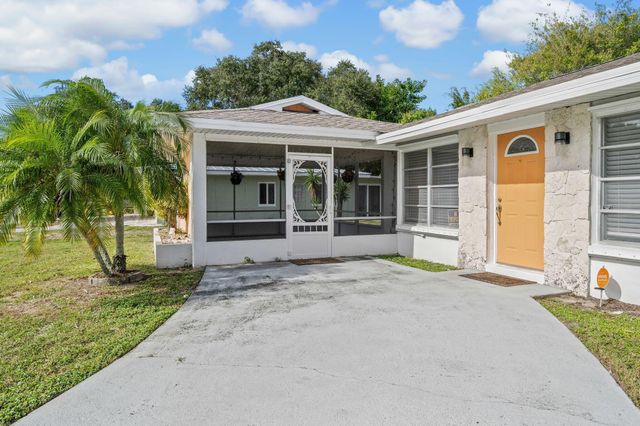 153 NE Tunison Avenue, Port St Lucie, FL 34983