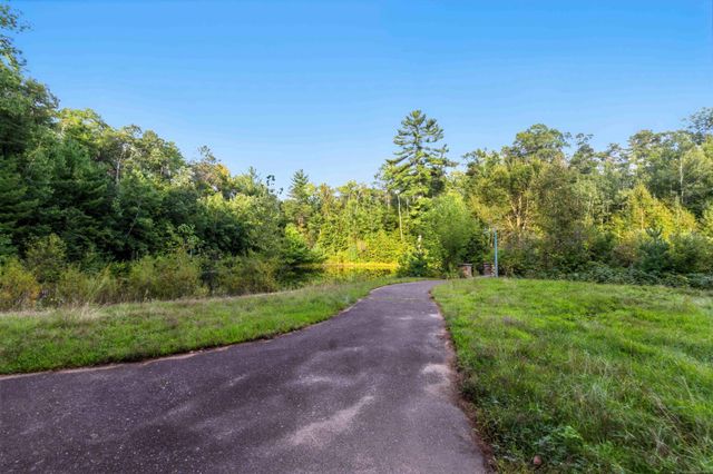 15800 Old Stonebridge Trail, Brainerd, MN 56401