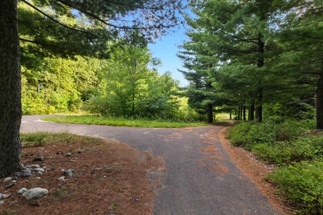 15800 Old Stonebridge Trail, Brainerd, MN 56401