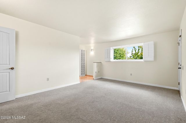 221 W Calle Canon De Faber, Green Valley, AZ 85614