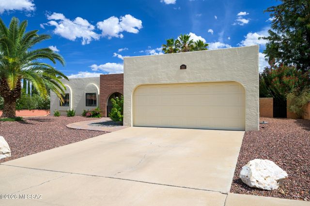 221 W Calle Canon De Faber, Green Valley, AZ 85614