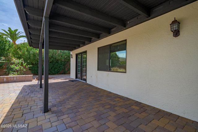 221 W Calle Canon De Faber, Green Valley, AZ 85614
