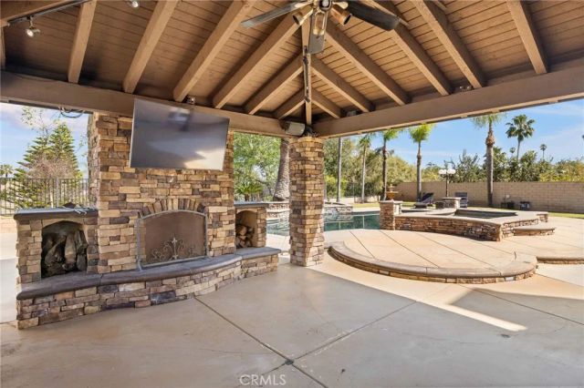 303 Sunburst, Corona, CA 92879