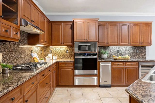 303 Sunburst, Corona, CA 92879