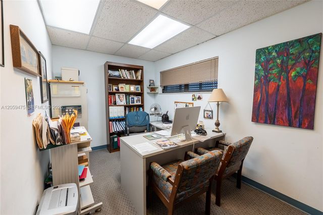 2200 Hollywood Blvd, Hollywood, FL 33020