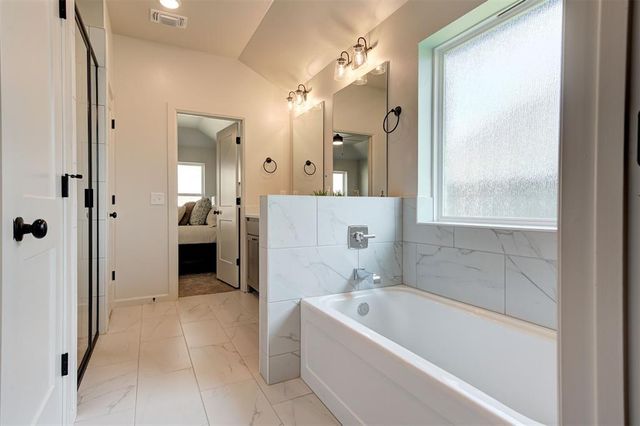 4832 Desert Willow Lane, Edmond, OK 73034