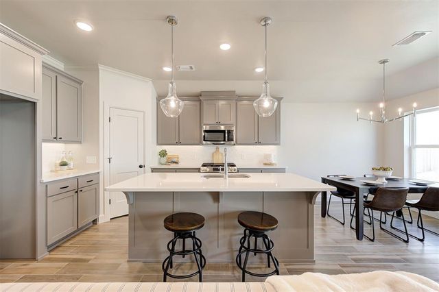 4832 Desert Willow Lane, Edmond, OK 73034