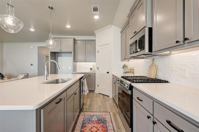 4832 Desert Willow Lane, Edmond, OK 73034