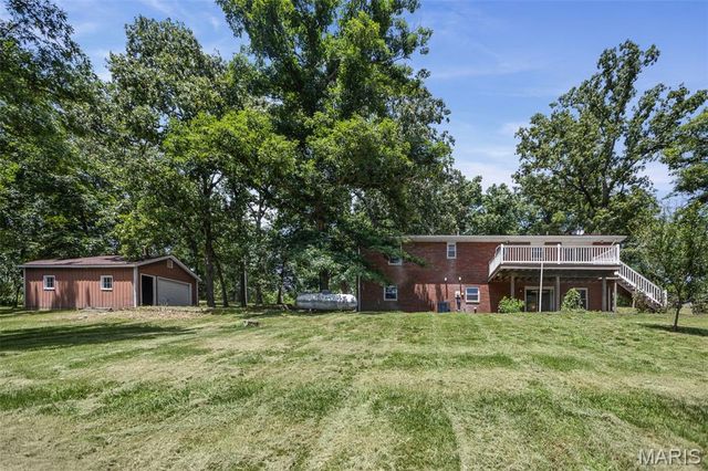5371 Sportsman Road, Waterloo, IL 62298