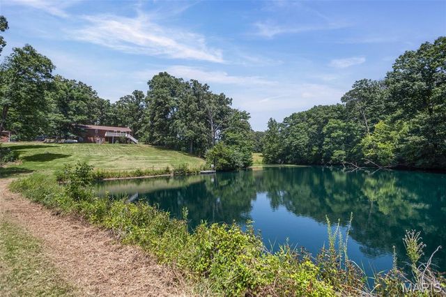 5371 Sportsman Road, Waterloo, IL 62298
