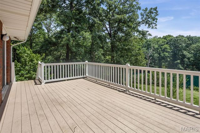 5371 Sportsman Road, Waterloo, IL 62298