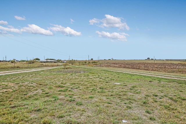990 CR 331, Granger, TX 76530