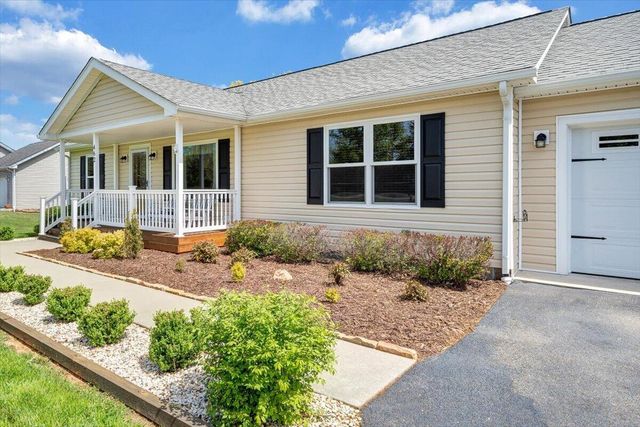 462 GILFORD RD, Wirtz, VA 24184