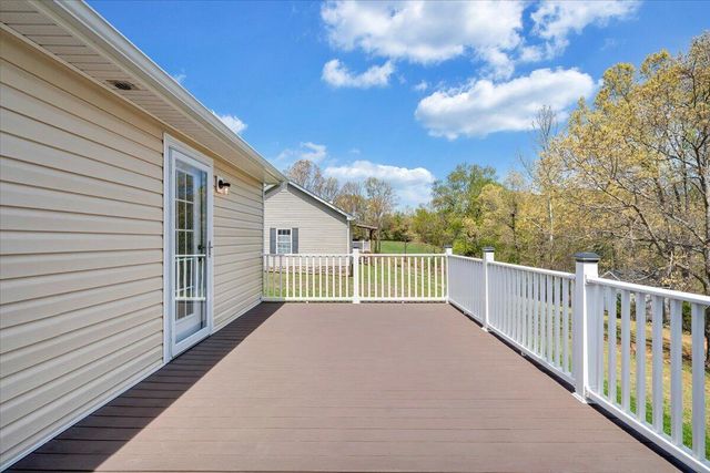 462 GILFORD RD, Wirtz, VA 24184