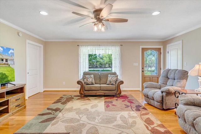 462 GILFORD RD, Wirtz, VA 24184