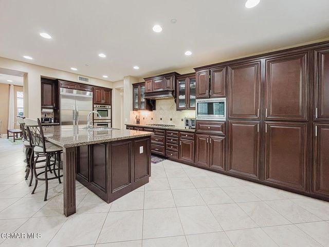 4095 Eagle Flight Drive, Simi Valley, CA 93065