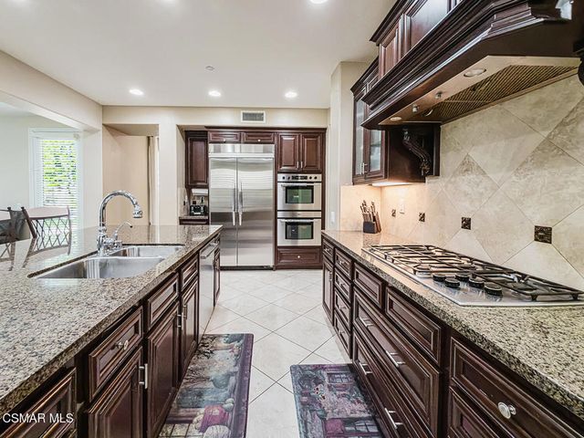 4095 Eagle Flight Drive, Simi Valley, CA 93065