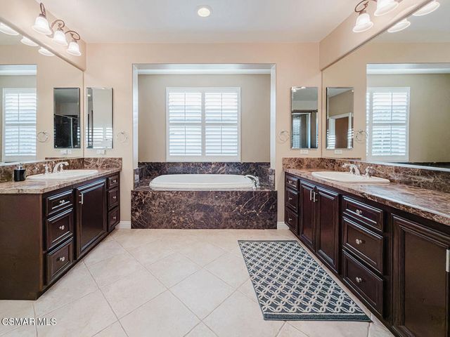 4095 Eagle Flight Drive, Simi Valley, CA 93065