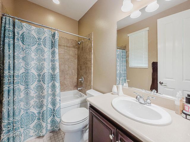 4095 Eagle Flight Drive, Simi Valley, CA 93065