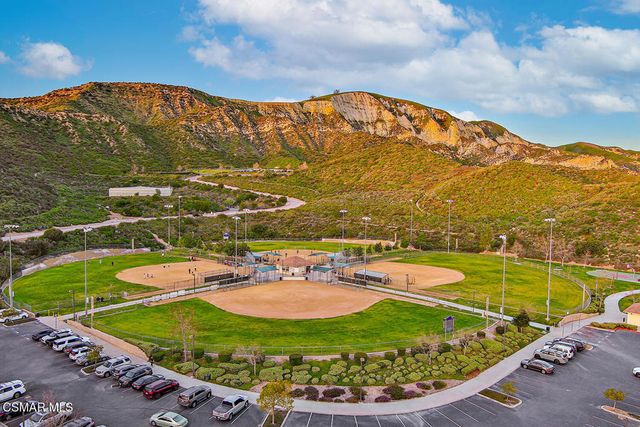 4095 Eagle Flight Drive, Simi Valley, CA 93065