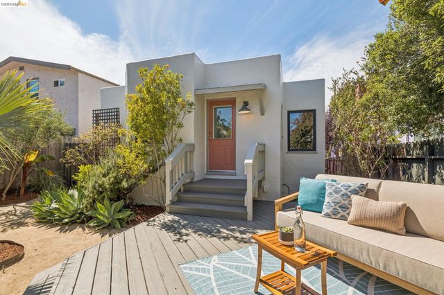 642 27Th St, Richmond, CA 94804