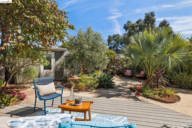 642 27Th St, Richmond, CA 94804