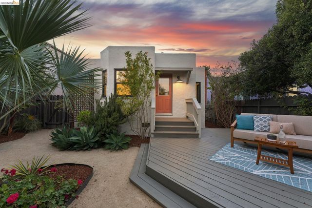 642 27Th St, Richmond, CA 94804