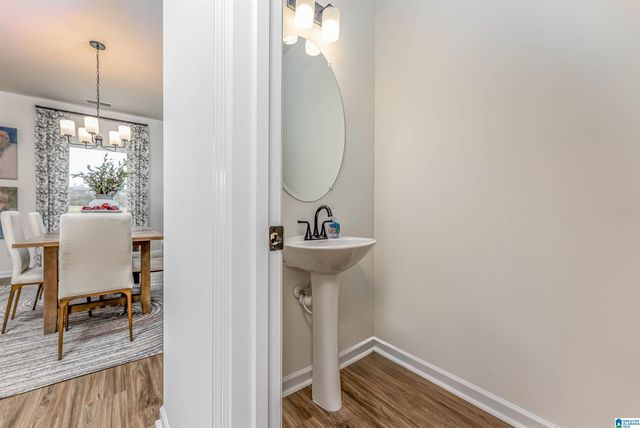 7325 UPLAND LOOP, Leeds, AL 35094