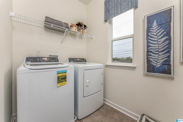 7325 UPLAND LOOP, Leeds, AL 35094