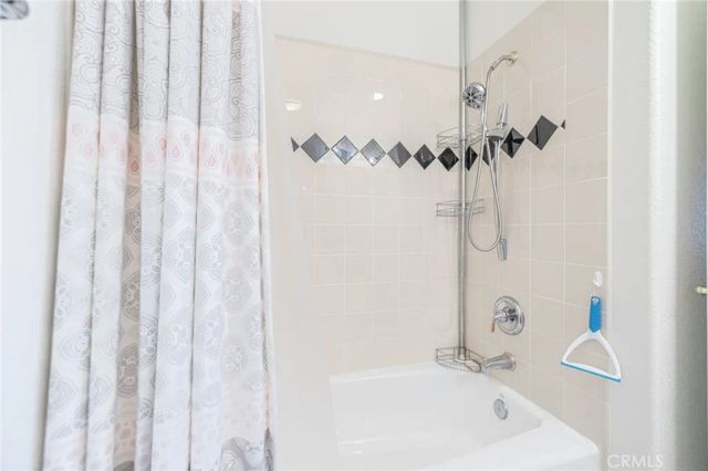 5613 W Avenue L1, Lancaster, CA 93536