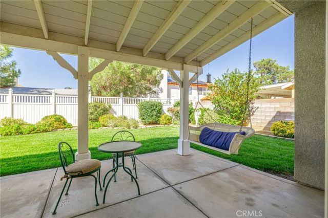 5613 W Avenue L1, Lancaster, CA 93536