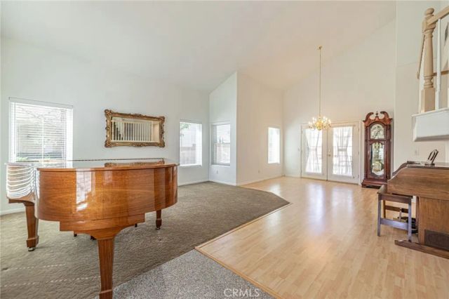 5613 W Avenue L1, Lancaster, CA 93536