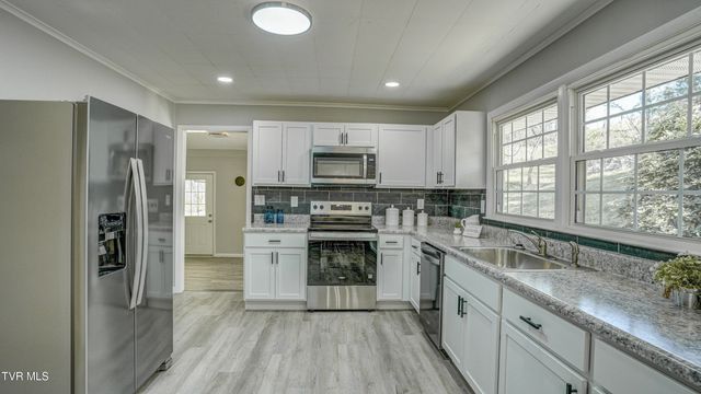 308 Okolona Road, Church Hill, TN 37642